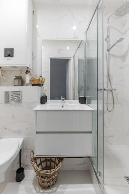 Montbrun/Alesia : Cosy Studio Lägenhet Paris Exteriör bild