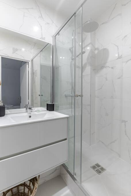Montbrun/Alesia : Cosy Studio Lägenhet Paris Exteriör bild