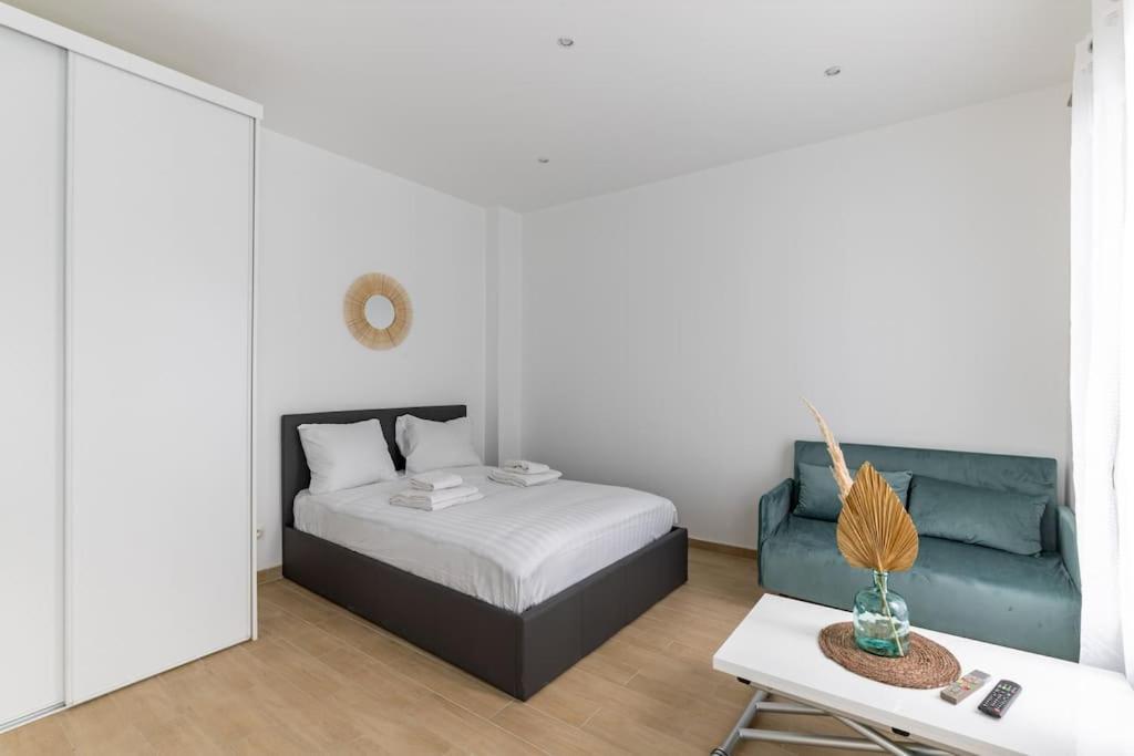 Montbrun/Alesia : Cosy Studio Lägenhet Paris Exteriör bild